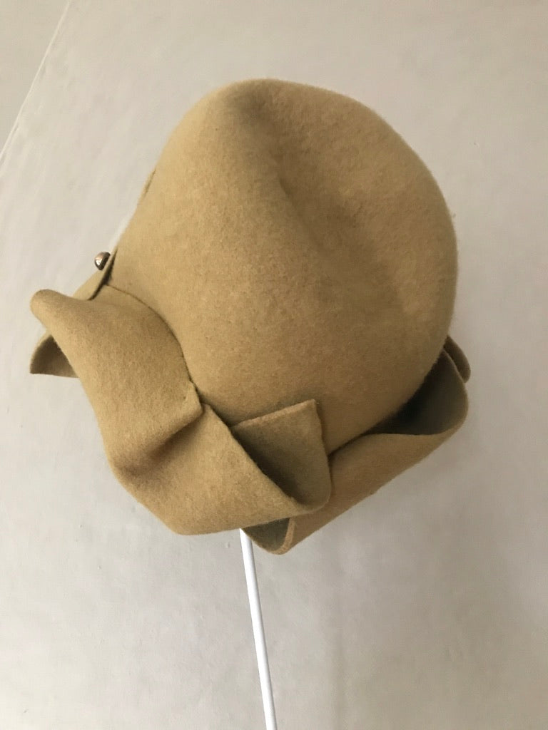 Folded asymmetrical fur felt hat - Origami - mustard yellow - Tomoko Tahara millinery works