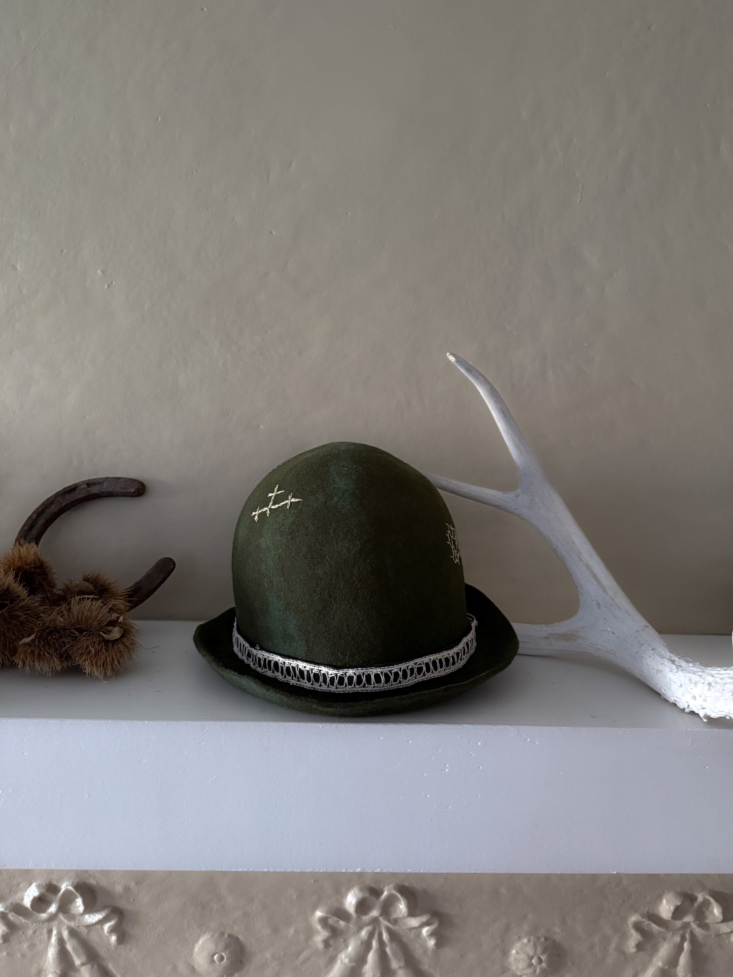 Distressed fur felt dark green bowler hat- Tomoko Tahara millinery works