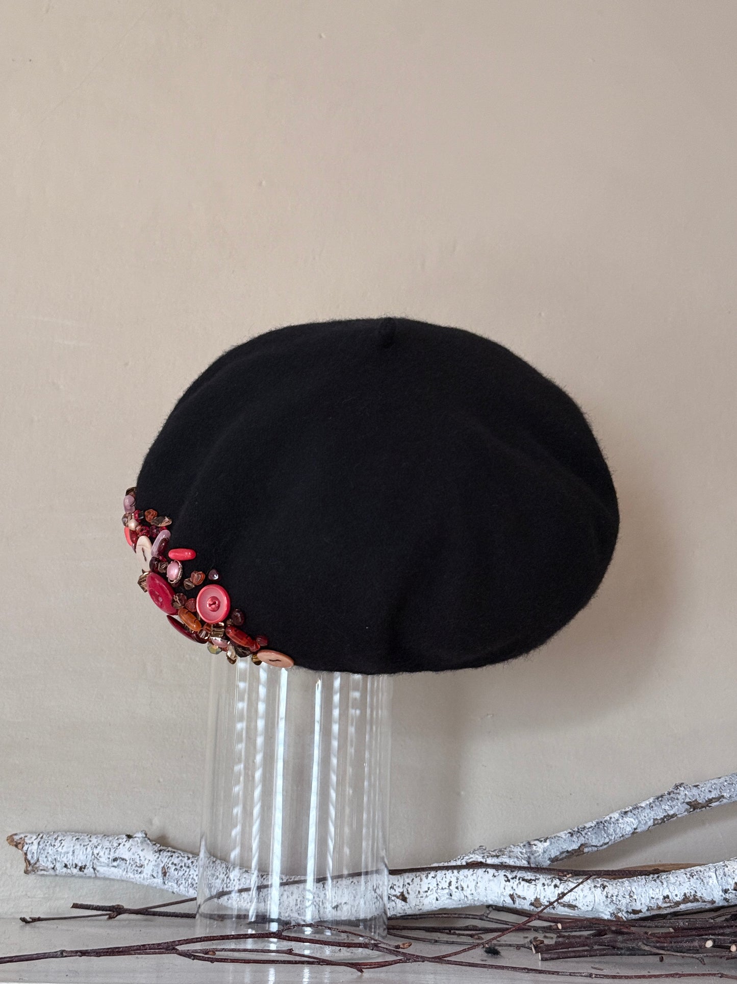 Bijoux beret - black fur felt beret with vintage buttons and beads