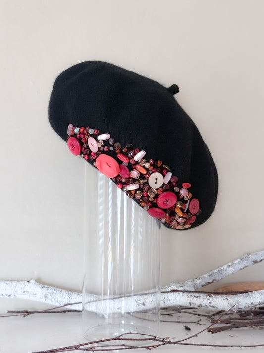 Bijoux beret - black fur felt beret with vintage buttons and beads
