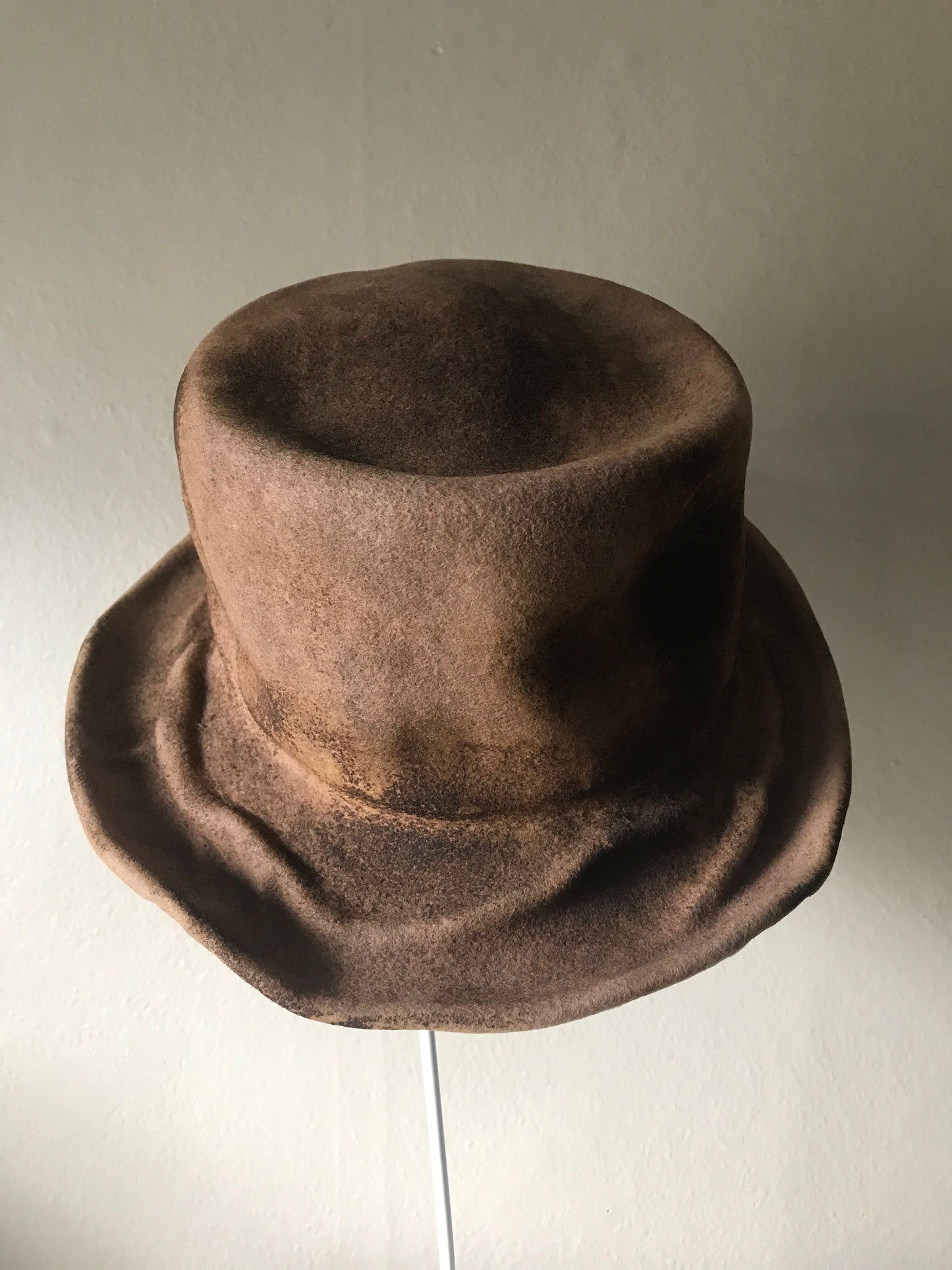 Beige fur felt cowboy hat - Tree veins  -Burnt hat - bygone era cowboy inspired -  Tomoko Tahara millinery works